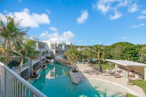 3BR Drift Apartment with Rooftop Balcony by uHoliday